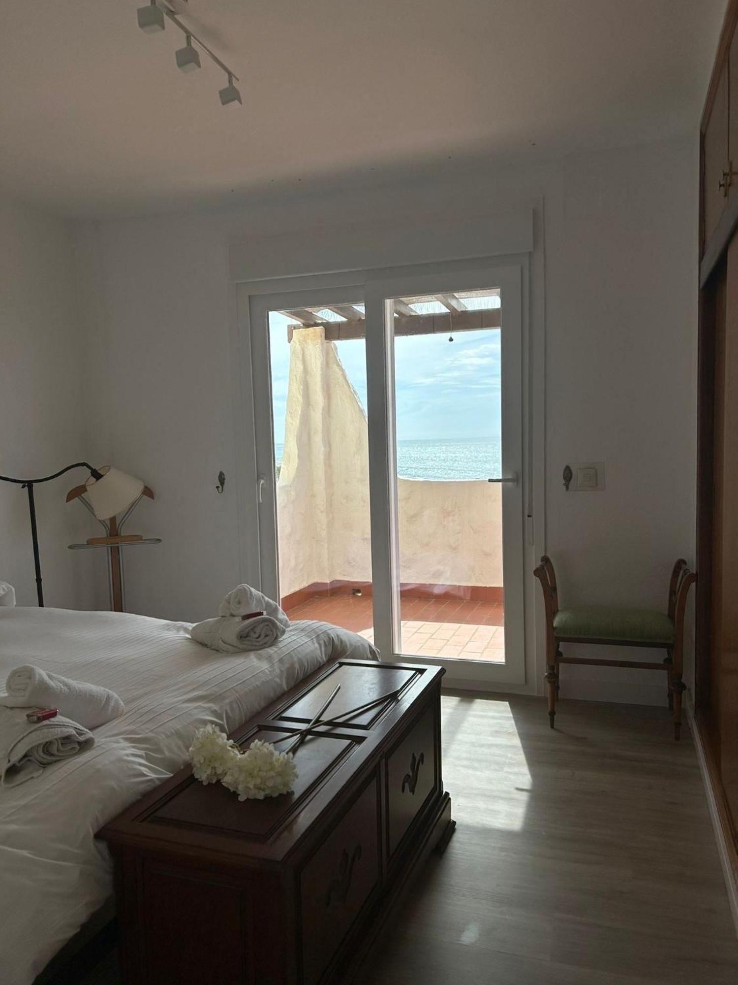 Appartamento Ático sobre el Mar Benajarafe Esterno foto